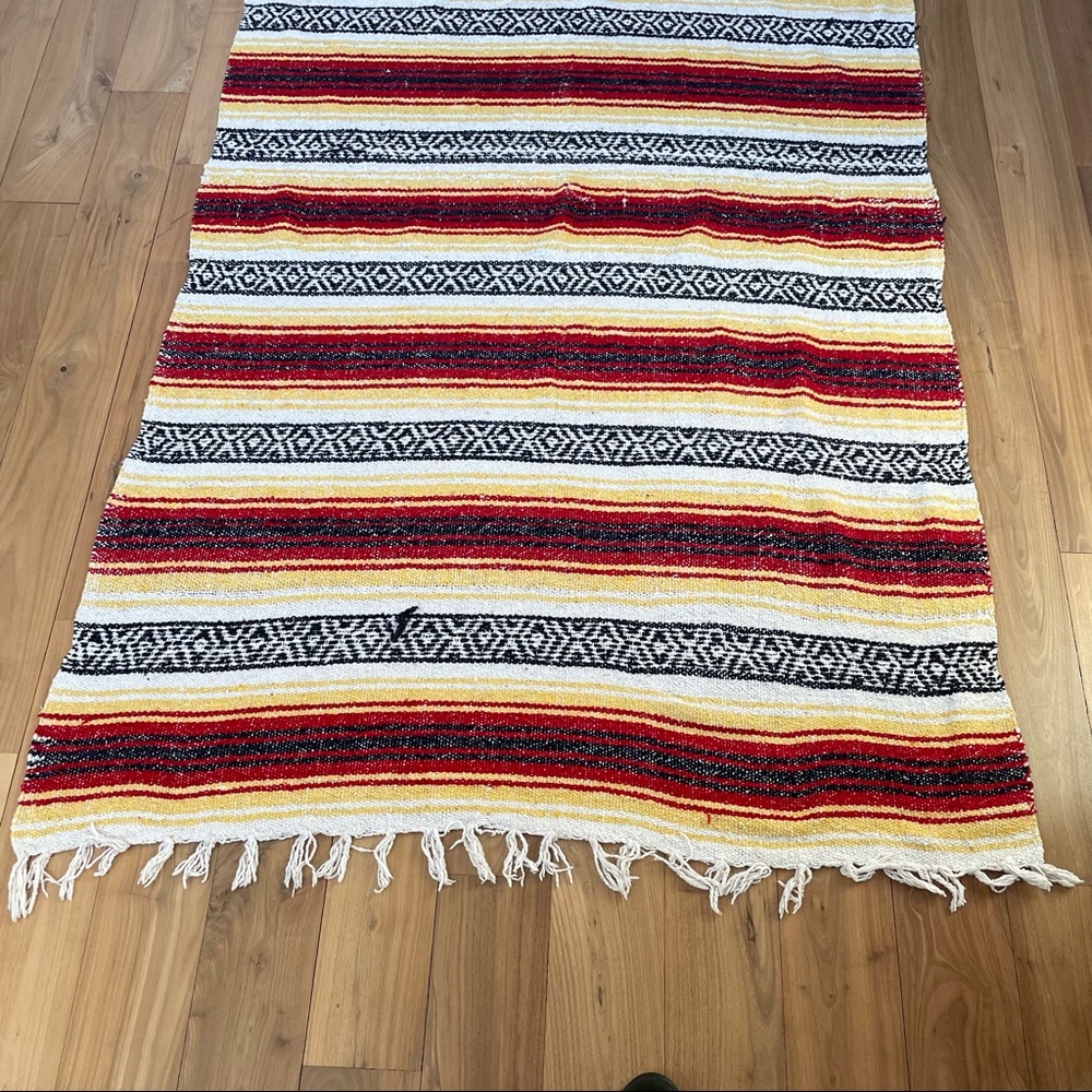 Vintage: Red, Yellow, White, & Black Authentic Mexican Falsa Blanket - Picture 4 of 5